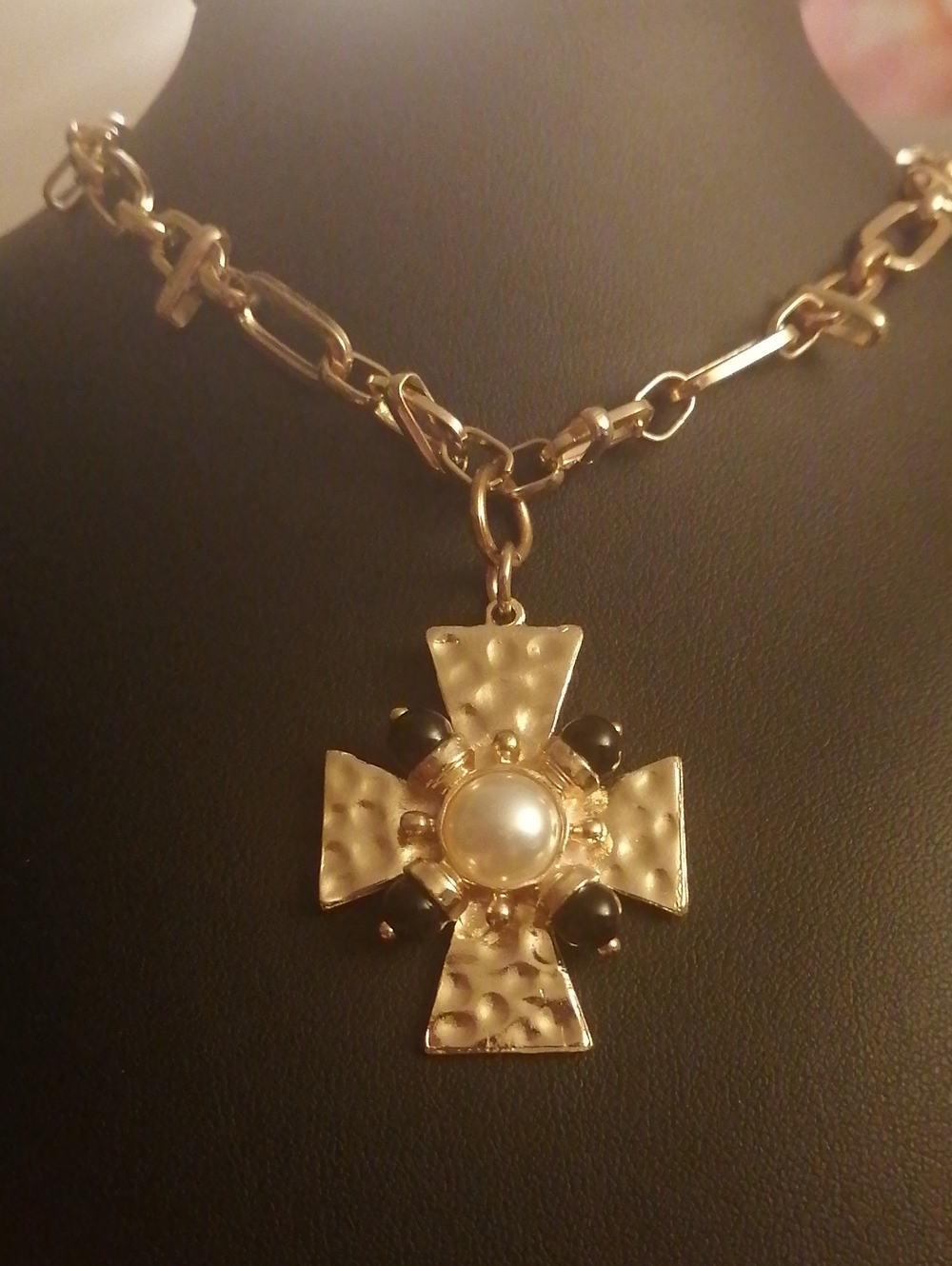 Maltese Cross Style Choker Collar Gold Tone Necklace